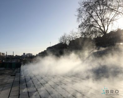Brumisateur Paris place de la Bastille